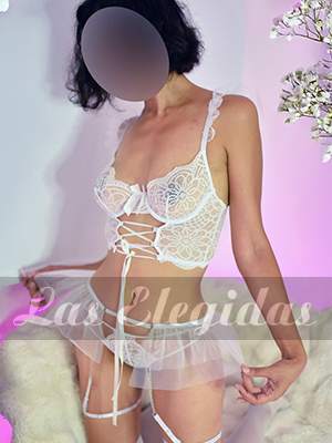 ambar escorts MADURAS de LasElegidas.com